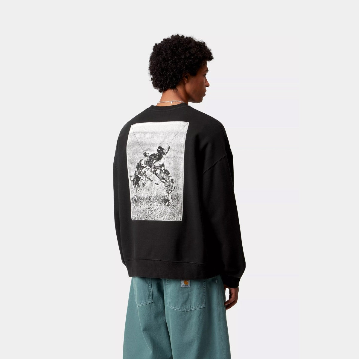 Carhartt WIP NO PLAY SWEATSHIRT カーハートワークインプログレス ノープレイ スウェットシャツ I035609【メンズ スウェットシャツ グラフィック 刺繍 裏起毛 カジュアル ルーズフィット 25FW】