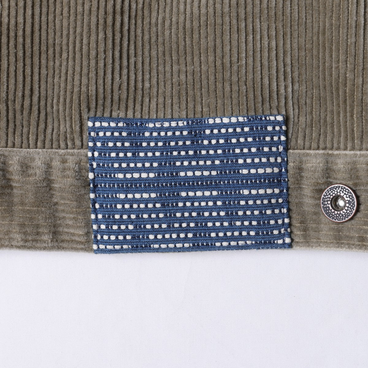 Liberaiders GARMENT DYED CORDUROY JACKET リベレイダース ガーメントダイ コーデュロイ ジャケット 77004【メンズ アウター コーデュロイジャケット トラッカー 製品染め 25FW】