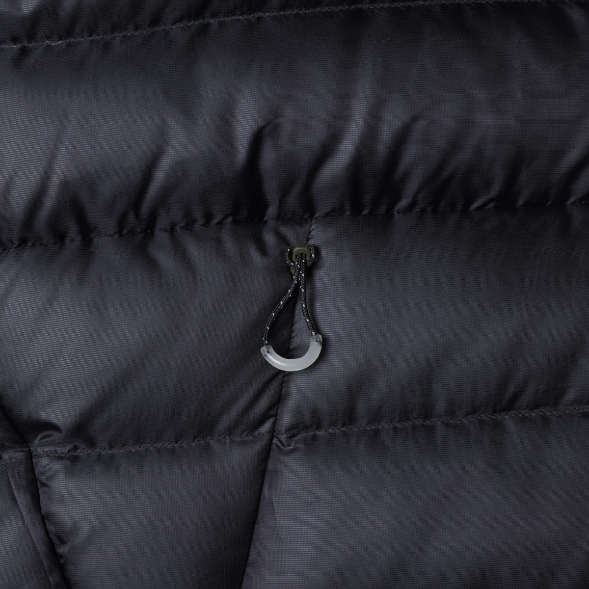 Liberaiders DOWN HALF ZIP HOODIE リベレイダース ダウン ハーフジップ フーディ 77009【メンズ ダウン フーディ 撥水 軽量 防寒性 リップストップ 静電気防止 25FW】