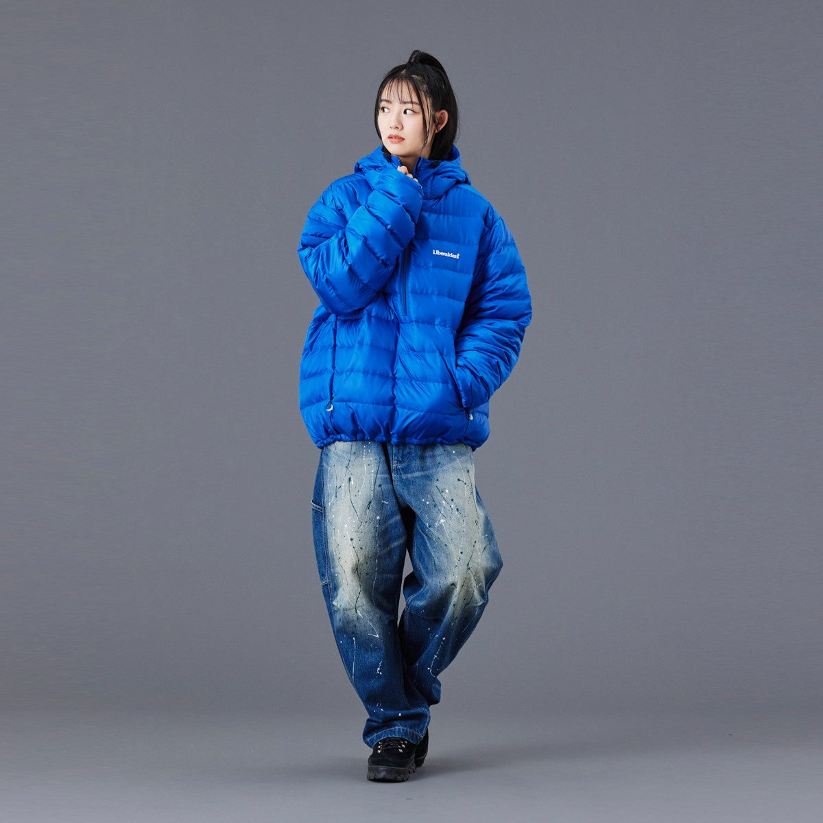 Liberaiders DOWN HALF ZIP HOODIE リベレイダース ダウン ハーフジップ フーディ 77009【メンズ ダウン フーディ 撥水 軽量 防寒性 リップストップ 静電気防止 25FW】