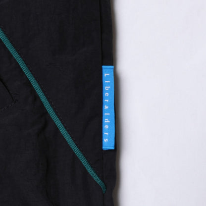 Liberaiders NYLON HALF ZIP リベレイダース ナイロン ハーフジップ 77016【メンズ アウター ナイロンジャケット ハーフジップ ウインドブレーカー スポーツ ミリタリー 25FW】