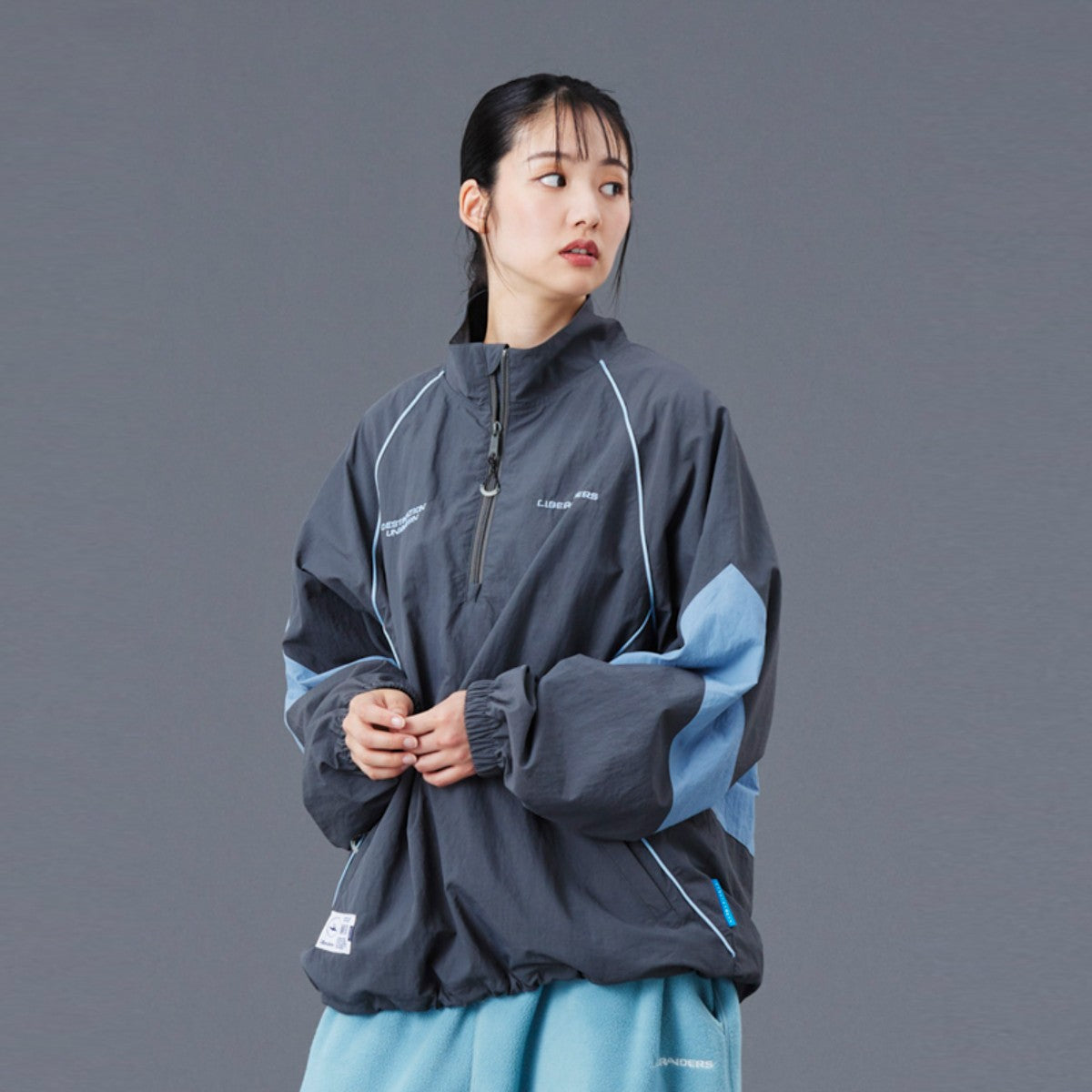 Liberaiders NYLON HALF ZIP リベレイダース ナイロン ハーフジップ 77016【メンズ アウター ナイロンジャケット ハーフジップ ウインドブレーカー スポーツ ミリタリー 25FW】