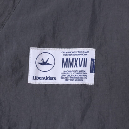 Liberaiders NYLON HALF ZIP リベレイダース ナイロン ハーフジップ 77016【メンズ アウター ナイロンジャケット ハーフジップ ウインドブレーカー スポーツ ミリタリー 25FW】