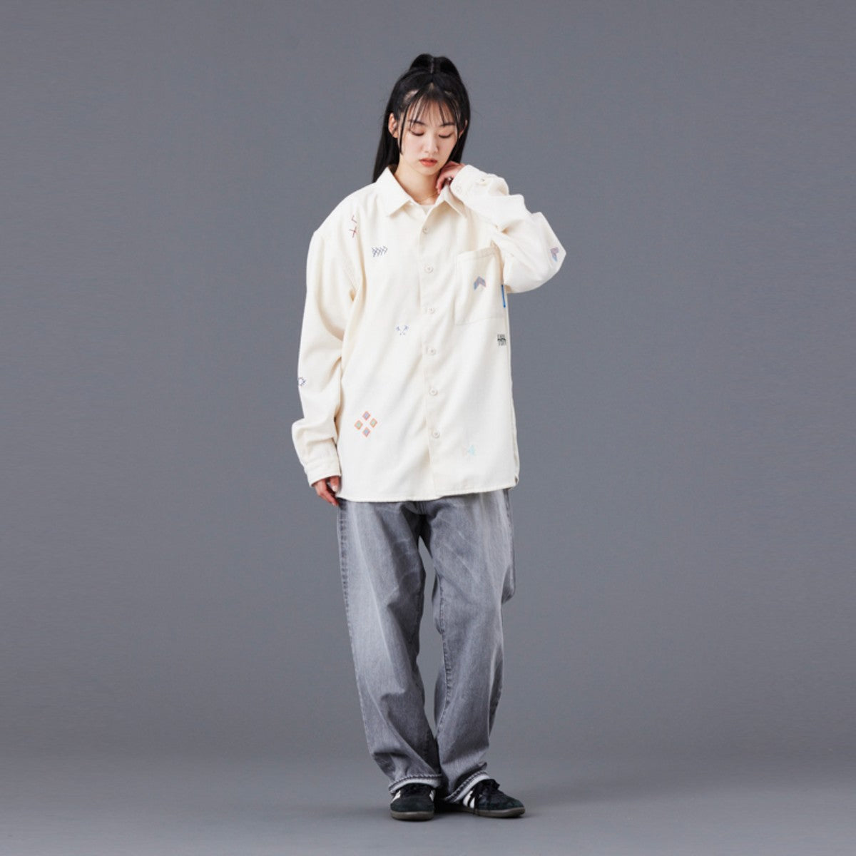 Liberaiders TIFINAGH EMBROIDERY FLANNEL SHIRT リベレイダース ティフィナグ エンブロイダリー フランネル シャツ 77101【メンズ フランネルシャツ 刺繍シャツ ティフィナグ 民族調 ユーズド加工 25FW】