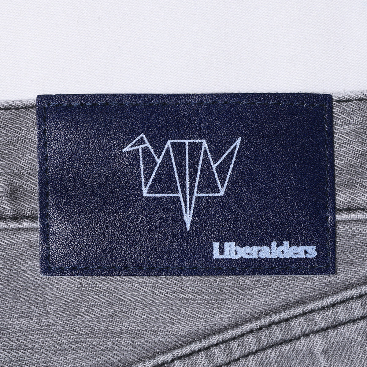 Liberaiders LR LOOSE FIT DENIM PANTS HW リベレイダース LR ルーズフィット デニム パンツ HW 77704【メンズ セルビッジデニム ルーズフィット 日本製 ヴィンテージ ウォッシュ加工 25FW】