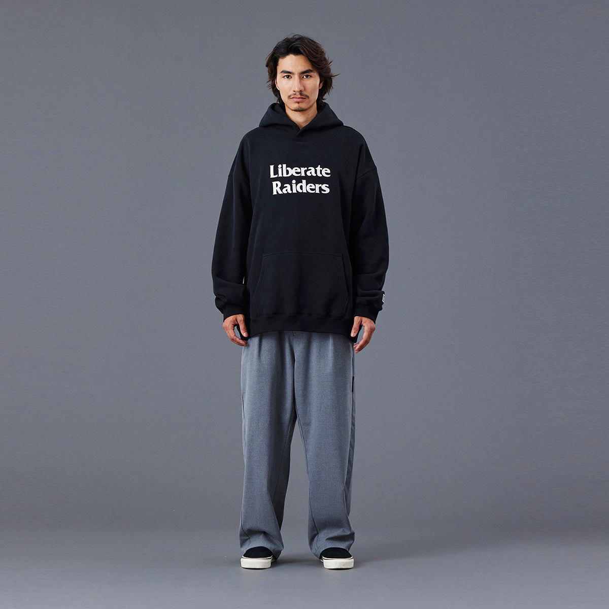 Liberaiders T/R TAPERED SLACKS リベレイダース T/R テーパード スラックス 77713【メンズ スラックス テーパードパンツ ワンタック カジュアル 25FW】