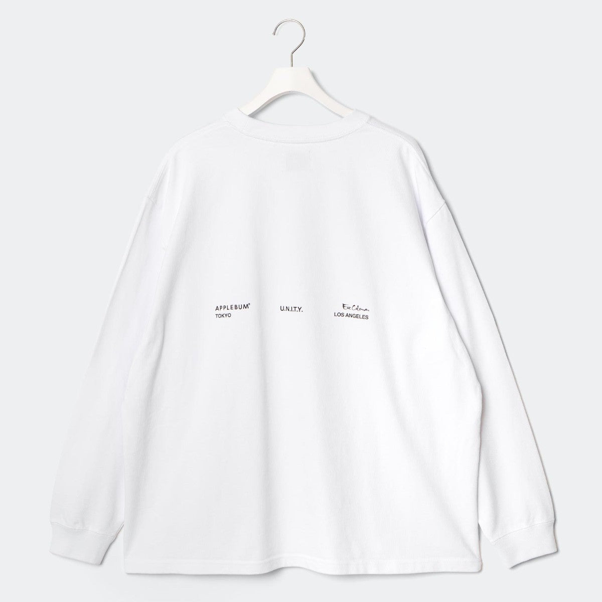 APPLEBUM “ERIC COLEMAN” L/S T-SHIRT-MV1 アップルバム “エリック・コールマン” ロングスリーブ Tシャツ-MV1 EC2511105【メンズ 長袖Tシャツ カットソー グラフィックプリント ヘビーウェイト コラボレーション 25FW】