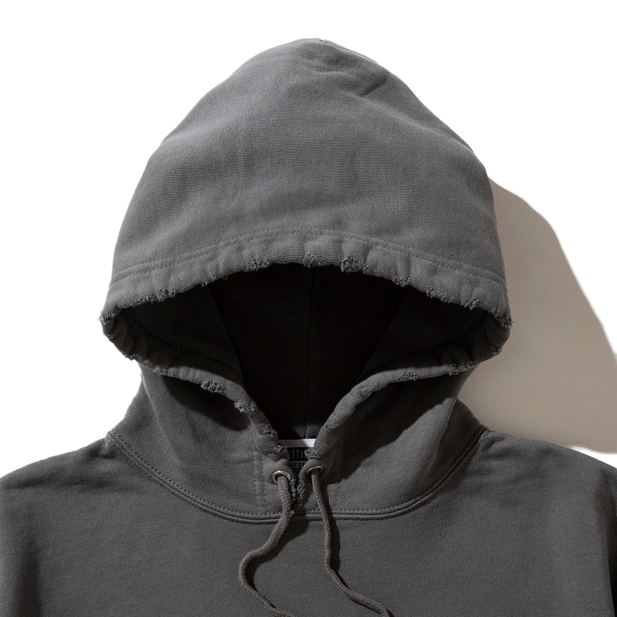 坩堝 さゐねえじ PULLOVER PARKA (RUTSUBO×YU SUDA） RUTSUBO さゐねえじ プルオーバー パーカー R25FA-SUDA-PF2【メンズ グラフィック パーカー バックプリント アーティスト コラボ 25FW】