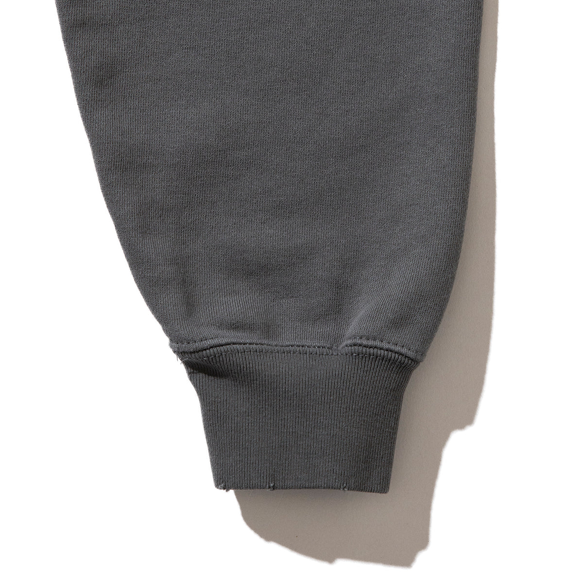 坩堝 さゐねえじ PULLOVER PARKA (RUTSUBO×YU SUDA） RUTSUBO さゐねえじ プルオーバー パーカー R25FA-SUDA-PF2【メンズ グラフィック パーカー バックプリント アーティスト コラボ 25FW】