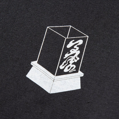 坩堝 さゐねえじ S/S T-SHIRTS (RUTSUBO×YU SUDA） RUTSUBO さゐねえじ ショートスリーブ Tシャツ R25FA-SUDA-TS2【メンズ Tシャツ グラフィック メッセージ バックプリント アーティスト コラボ 25FW】