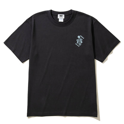 坩堝 WORKHARD/必殺仕事人 S/S T-SHIRTS (RUTSUBO×YU SUDA） RUTSUBO WORKHARD/必殺仕事人 ショートスリーブ Tシャツ R25FA-SUDA-TS3【メンズ Tシャツ グラフィック メッセージ バックプリント アーティスト コラボ 25FW】