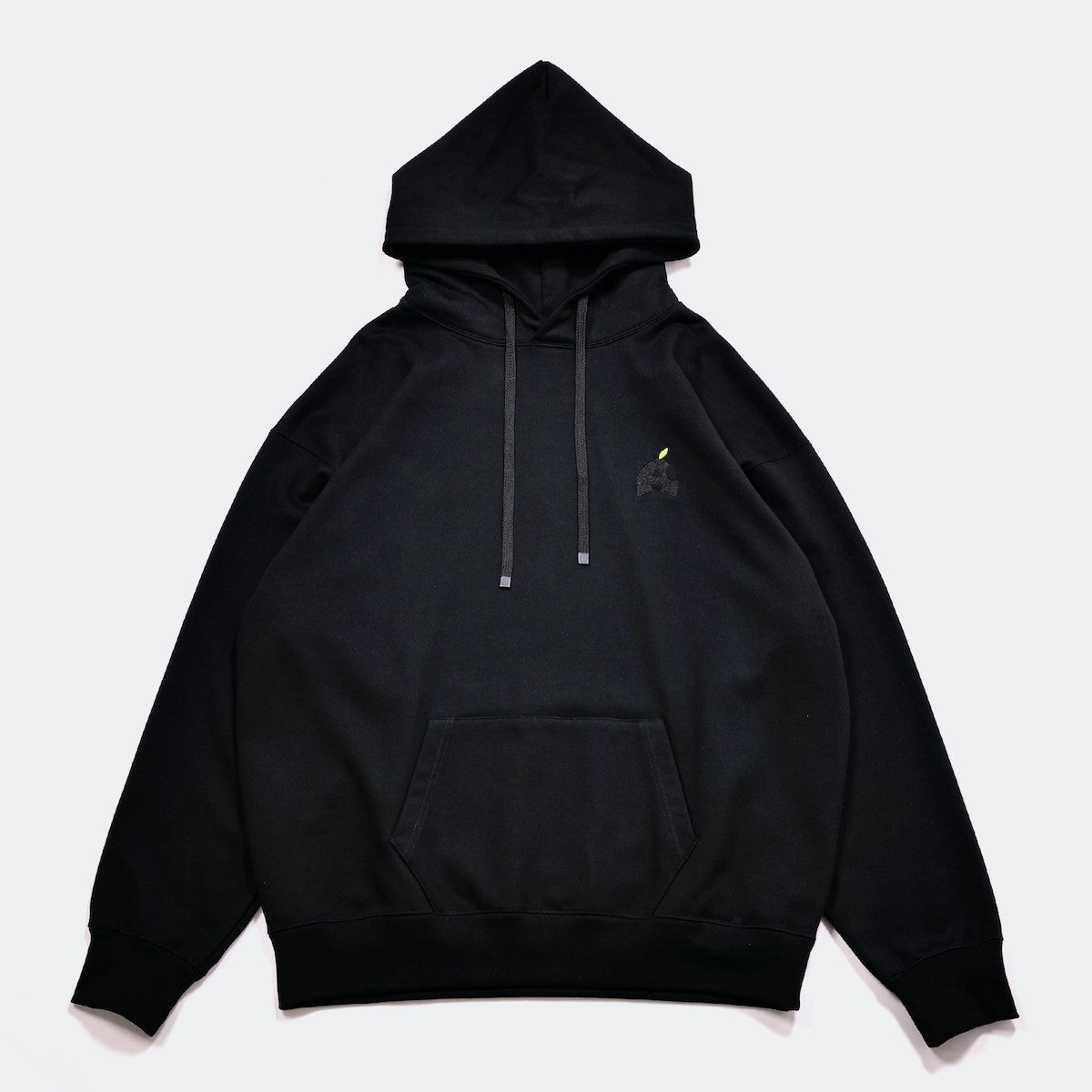 APPLEBUM “Black Apple” Sweat Parka アップルバム “ブラックアップル” スウェット パーカ 2520404【メンズ スウェット パーカ グラフィック バックプリント アート 25FW】