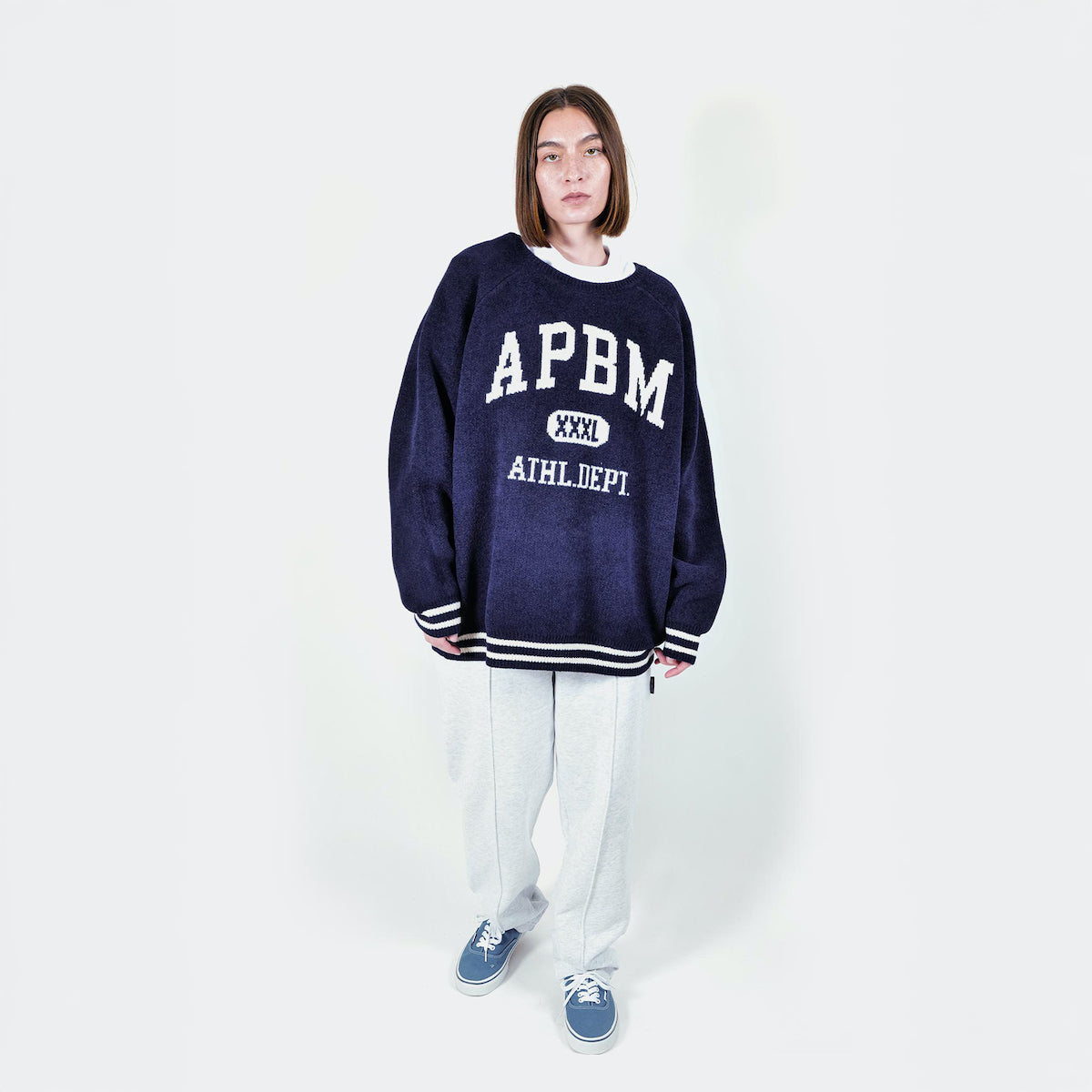 APPLEBUM “APBM” Mall Knit Sweater アップルバム “APBM” モール ニットセーター 2520503【メンズ ニット セーター カレッジロゴ ジャガード クラシック 25FW】
