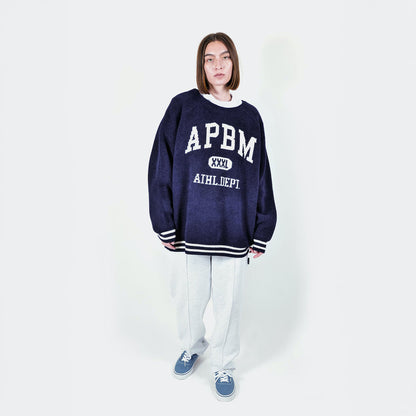 APPLEBUM “APBM” Mall Knit Sweater アップルバム “APBM” モール ニットセーター 2520503【メンズ ニット セーター カレッジロゴ ジャガード クラシック 25FW】