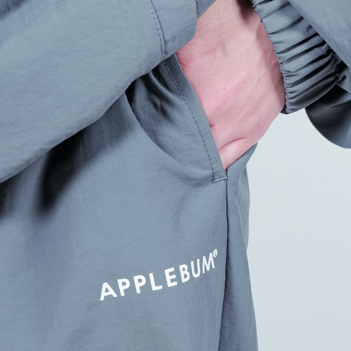 APPLEBUM Nylon Track Pants アップルバム ナイロン トラックパンツ 2520805【メンズ トラックパンツ ジョガー スポーツ ナイロン セットアップ可 25FW】