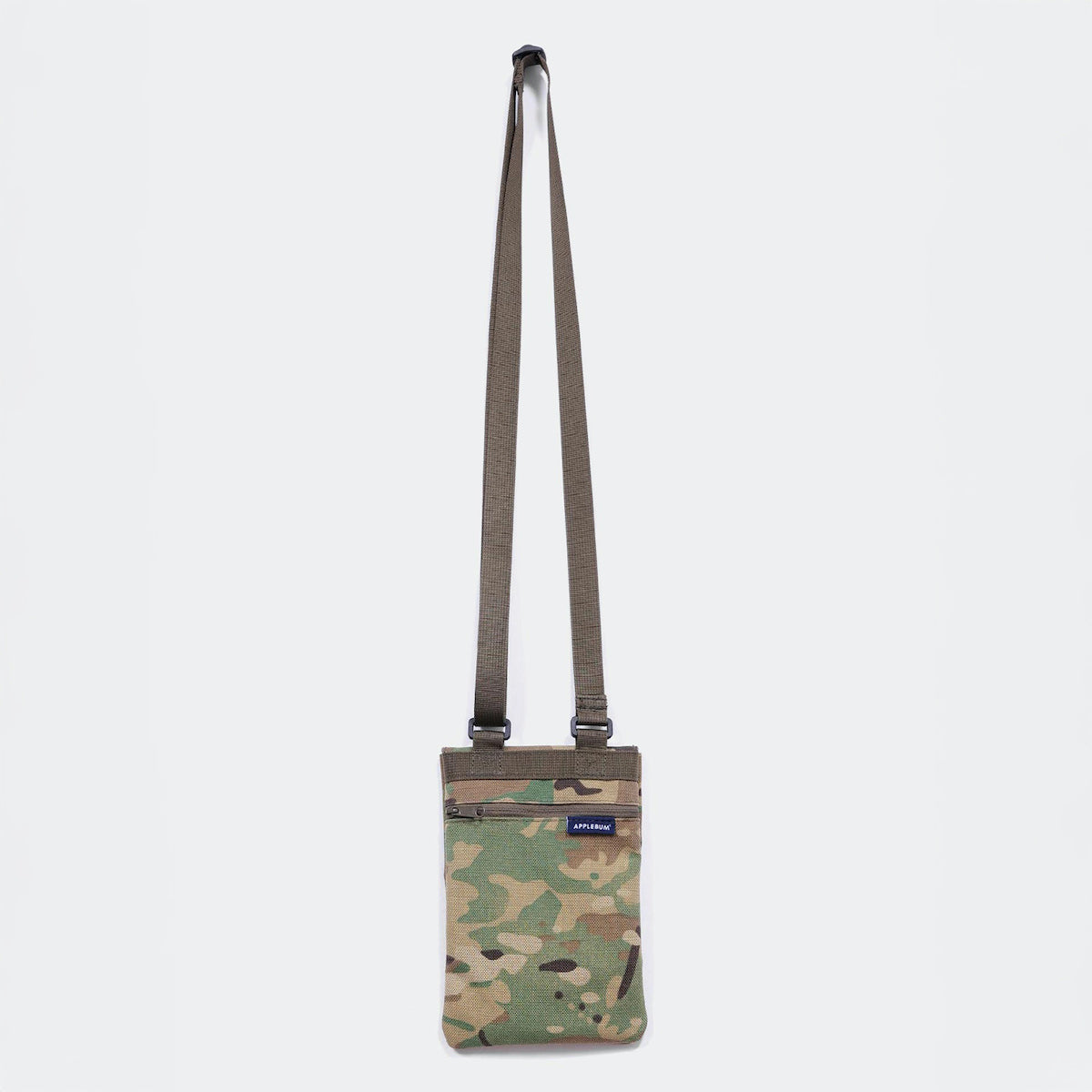 APPLEBUM Camo Neck Pouch アップルバム カモ ネックポーチ 2521010【メンズ ネックポーチ ナイロン素材 耐久性 小物収納 ユニセックス 25FW】