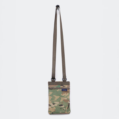 APPLEBUM Camo Neck Pouch アップルバム カモ ネックポーチ 2521010【メンズ ネックポーチ ナイロン素材 耐久性 小物収納 ユニセックス 25FW】