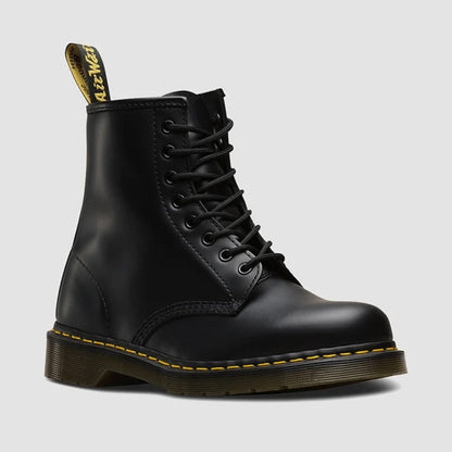 Dr. MARTENS 1460 8 HOLE BOOT ドクターマーチン 1460 8 ホールブーツ DM-10072004-BK【メンズ 8ホール ブーツ スムースレザー ウェルトステッチ エアクッション 25FW】