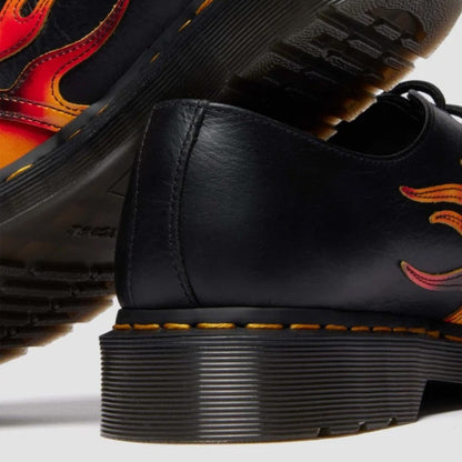Dr. MARTENS 1461 FLAME 3 HOLE SHOE ドクターマーチン 1461 FLAME 3 ホール シューズ DM-41604001-BKRD【メンズ シューズ 3ホール フレーム アップリケ レザー 25FW】