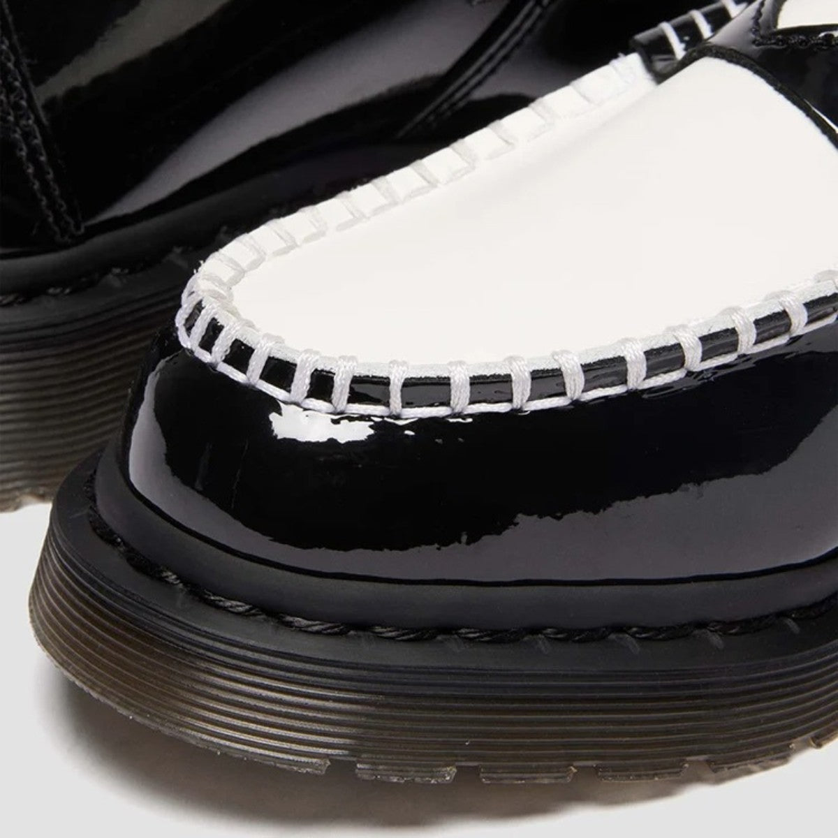 Dr. MARTENS PENTON HEART LOAFER SHOE ドクターマーチン PENTON HEART ローファー シューズ DM-41676001-BKWH【レディース ローファー ペントン ツートン モックトゥ レザー 25FW】