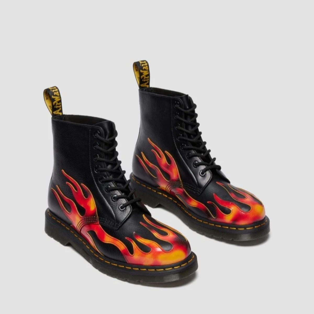 Dr. MARTENS 1460 PASCAL FLAME 8 HOLE BOOT ドクターマーチン 1460 PASCAL FLAME 8 ホール ブーツ DM41517001-BKRED【メンズ 8ホール ブーツ フレーム レザー DMSソール 25FW】