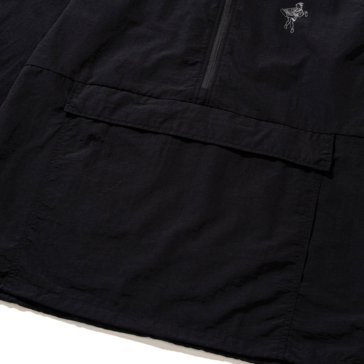 坩堝 KILLER TUNE ANORAK PARKA (RUTSUBO×YU SUDA ) RUTSUBO キラーチューン アノラックパーカー R25-QS5-JK【メンズ アノラック パーカ コラボ タスラン 撥水 パッカブル 25FW】