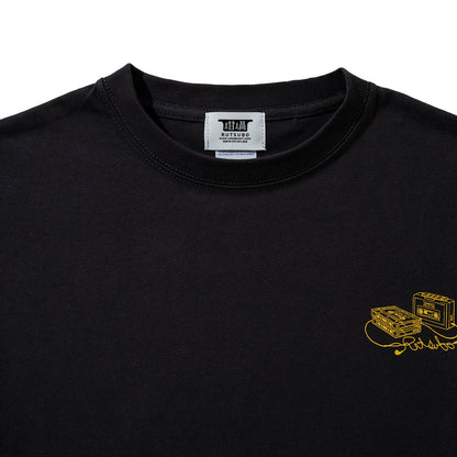坩堝 IPPUKU TUNE ‘95 LS T-SHIRTS (RUTSUBO×YU SUDA ) RUTSUBO IPPUKU TUNE ‘95 ロングスリーブTシャツ R25-QS5-TS2【メンズ グラフィック 長袖 Tシャツ バックプリント コラボ 25FW】