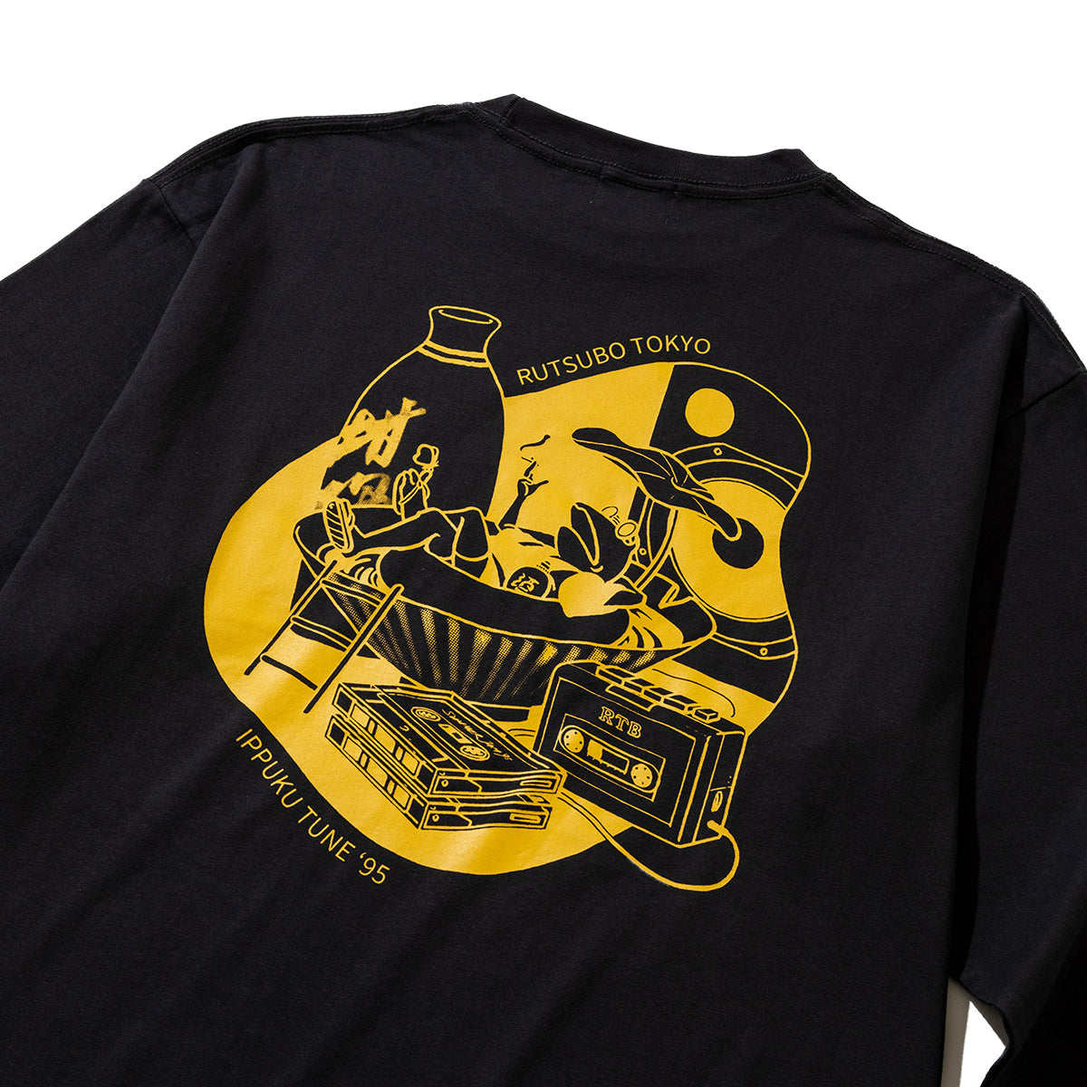 坩堝 IPPUKU TUNE ‘95 LS T-SHIRTS (RUTSUBO×YU SUDA ) RUTSUBO IPPUKU TUNE ‘95 ロングスリーブTシャツ R25-QS5-TS2【メンズ グラフィック 長袖 Tシャツ バックプリント コラボ 25FW】