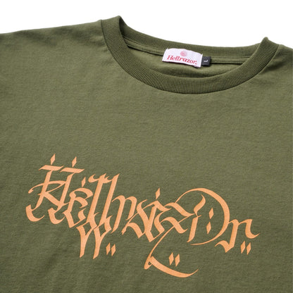 Hellrazor LETTER SHIRT ヘルレイザー レター シャツ 01125SPZYS5301【メンズ Tシャツ 半袖 グラフィック フロントプリント 25FW】