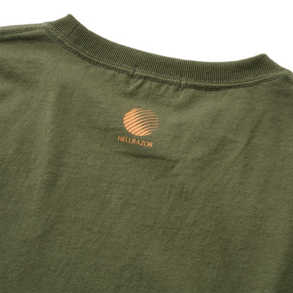 Hellrazor LETTER SHIRT ヘルレイザー レター シャツ 01125SPZYS5301【メンズ Tシャツ 半袖 グラフィック フロントプリント 25FW】