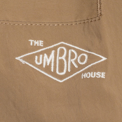 UMBRO HOUSE Track Pants アンブロハウス トラック パンツ UMHO2502-PT02【メンズ パンツ トラック ワイド テーパード ドローコード カジュアル 25FW】