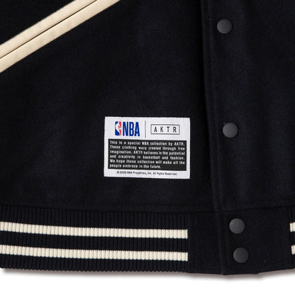 AKTR NBAxAKTR VARSITY JACKET アクター NBAxAKTR バーシティジャケット 225-055010【メンズ スタジャン ジャケット 牛革 メルトン 裏地 刺繍 25FW】