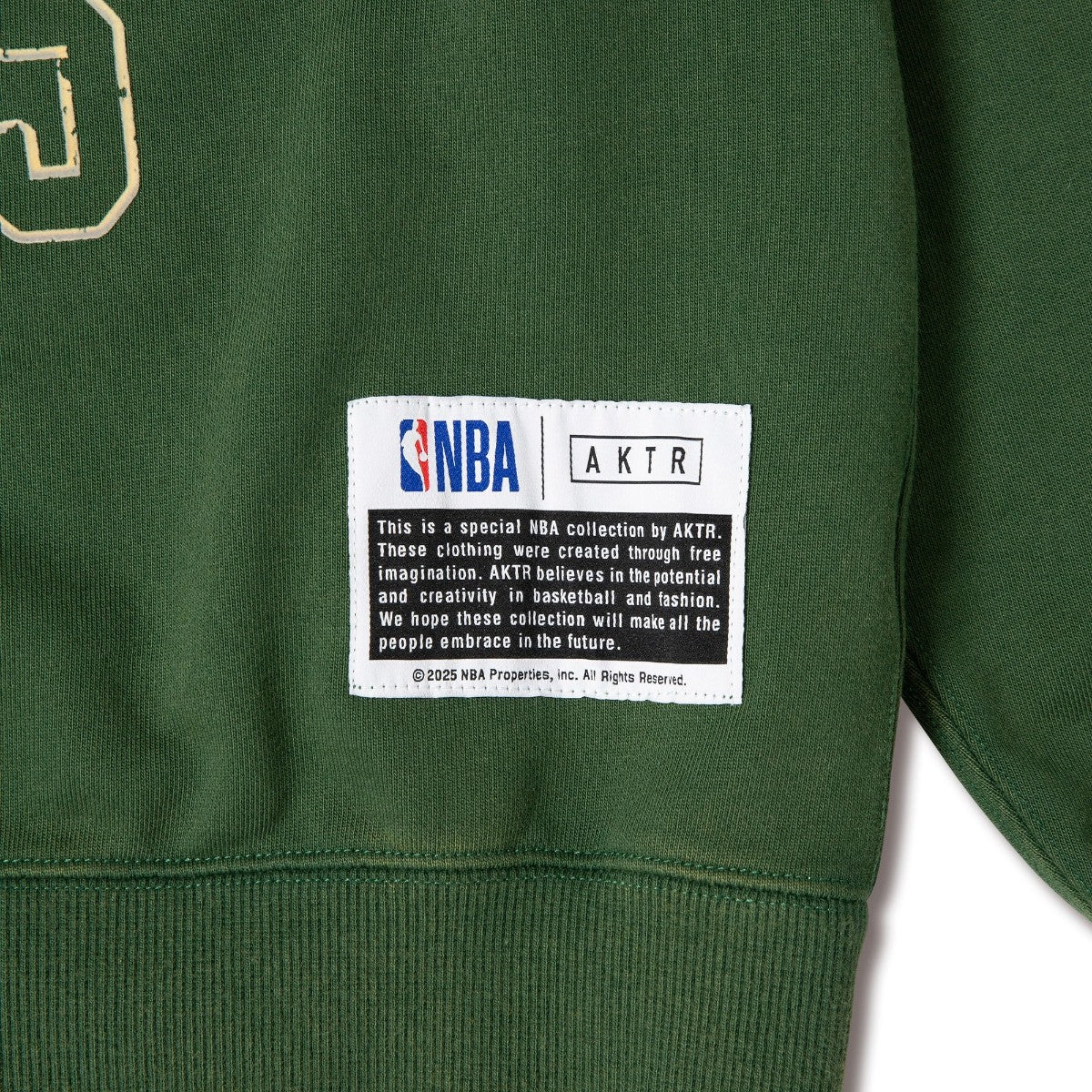 AKTR NBAxAKTR VINTAGE SWEAT CN BOS アクター NBAxAKTR ヴィンテージ スウェット CN BOS 225-062010【メンズ クルーネック スウェット ヴィンテージ 裏パイル プリント 加工 25FW】