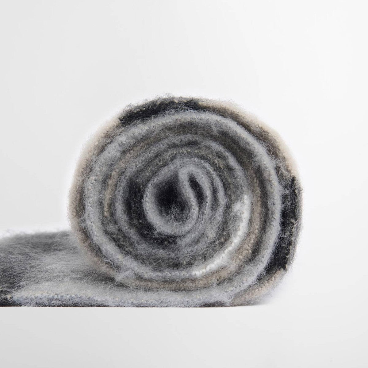 Barbour Isla Tartan Boucle Scarf バブアー アイラ タータン ブークレ スカーフ LSC0293GY72【メンズ スカーフ タータン チェック マフラー 25FW】