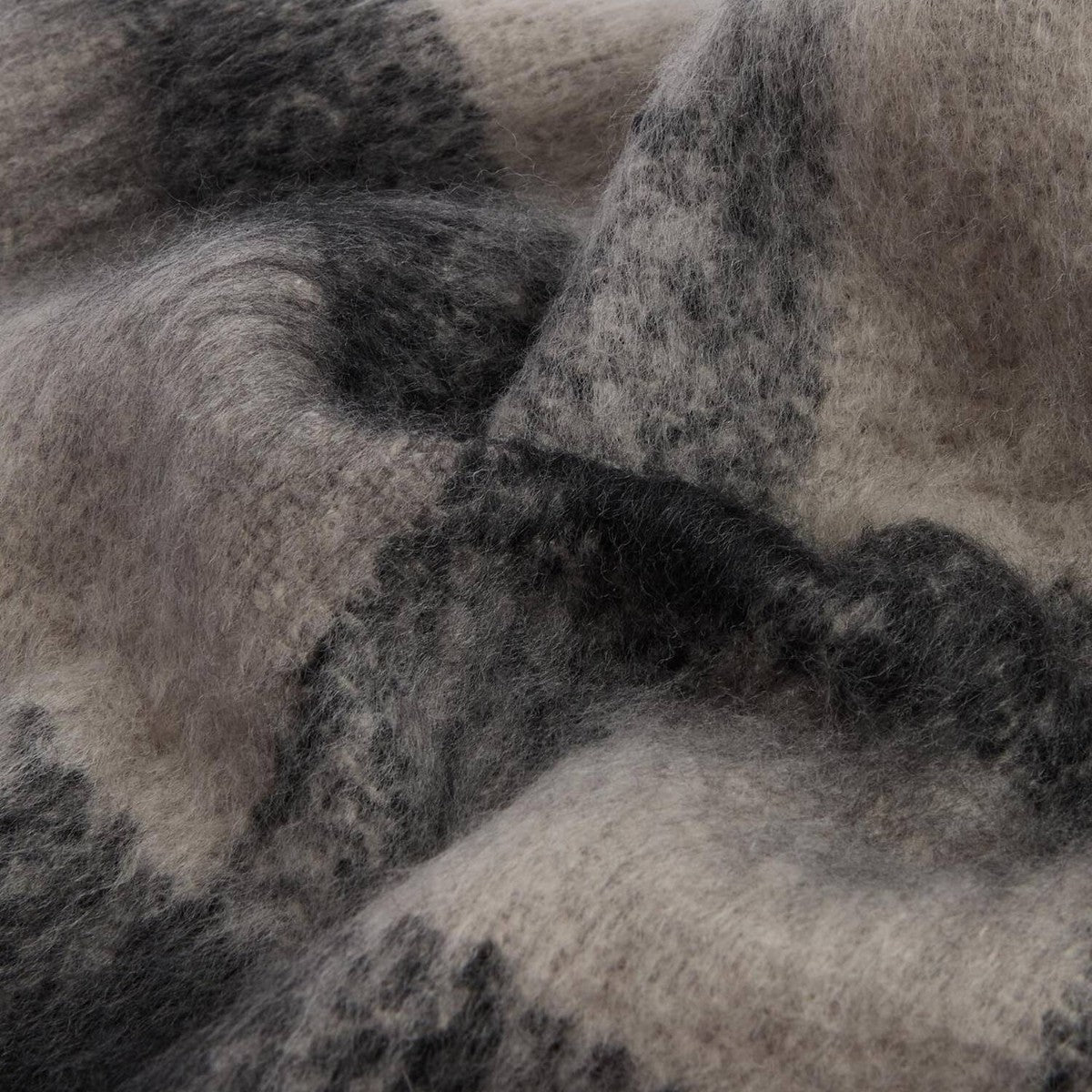 Barbour Isla Tartan Boucle Scarf バブアー アイラ タータン ブークレ スカーフ LSC0293GY72【メンズ スカーフ タータン チェック マフラー 25FW】