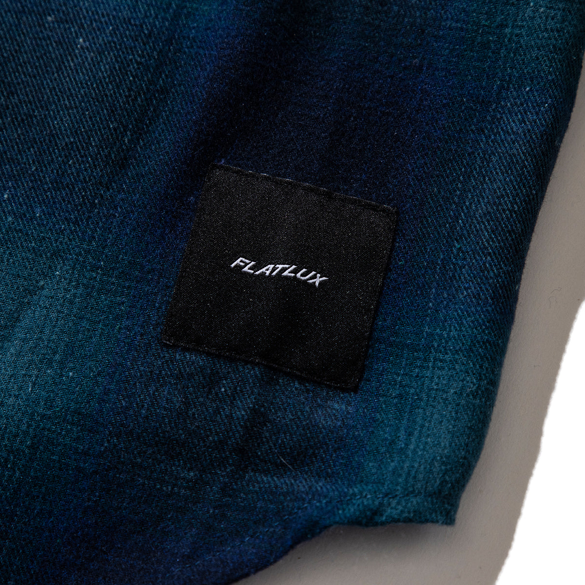 FLATLUX Venti Hooded Shirt フラットラックス ベンティ フーデッド シャツ FX25-507【メンズ ネルシャツ フーディー ポンチョ シャツ ライトアウター フランネル 25FW】