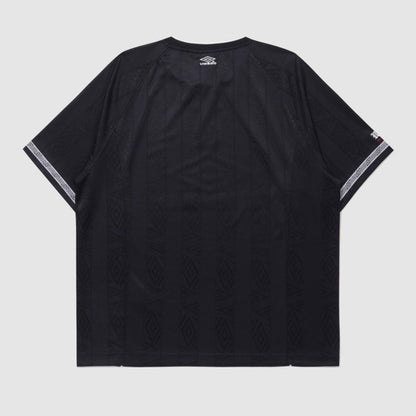 UMBRO [KOREA COLLECTION]BLOKE OG JERSEY アンブロ コリア コレクション ブローク OG ジャージー UU5FHT01MR【メンズ 半袖 カットソー メッシュ グラフィック ユニセックス 25FW】