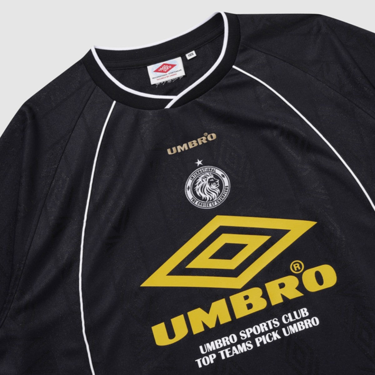 UMBRO [KOREA COLLECTION]BLOKE OG JERSEY アンブロ コリア コレクション ブローク OG ジャージー UU5FHT01MR【メンズ 半袖 カットソー メッシュ グラフィック ユニセックス 25FW】