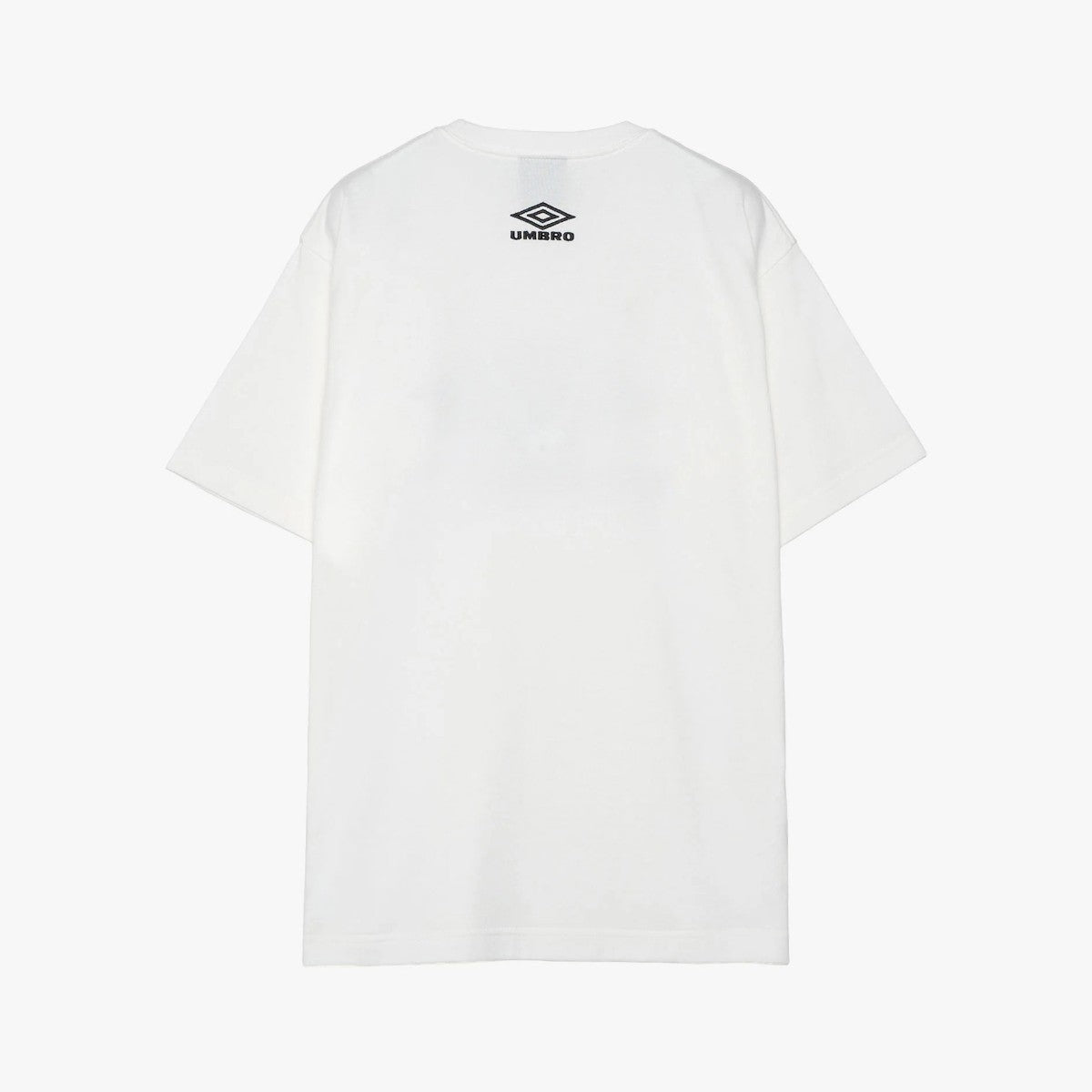 UMBRO HOUSE Graphic T-Shirt [Kosuke Kawamura×Umbro] アンブロハウス グラフィックTシャツ [河村康輔×アンブロ] UM2502KK-CS04【メンズ Tシャツ 半袖 綿100% コラボ 天竺生地 25FW】