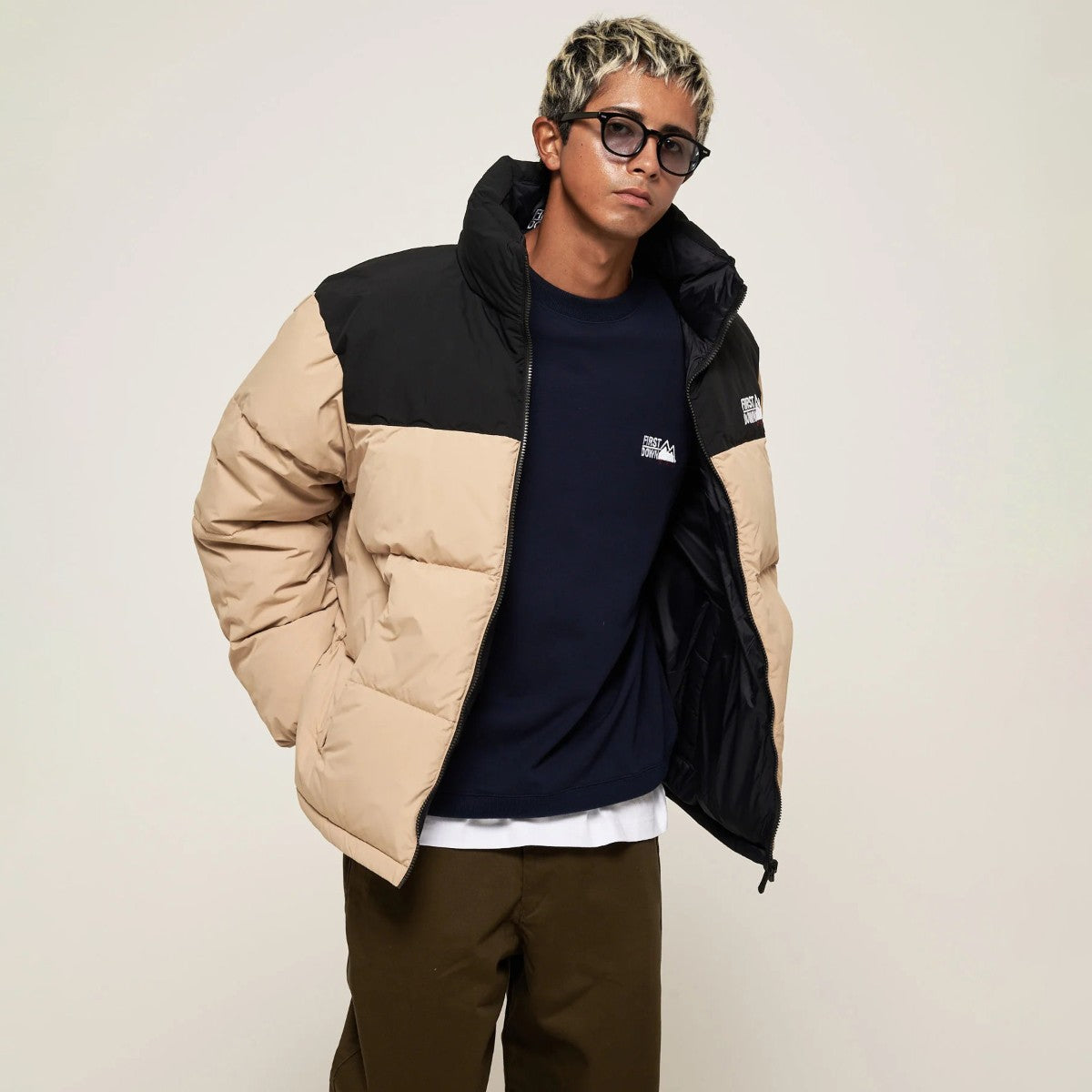 FIRST DOWN  BUBBLE DOWN JKT MICROFT(R) ファーストダウン バブルダウンジャケット マイクロフト F942001【メンズ ダウンジャケット リバーシブル 撥水 防風 保温性 25FW】