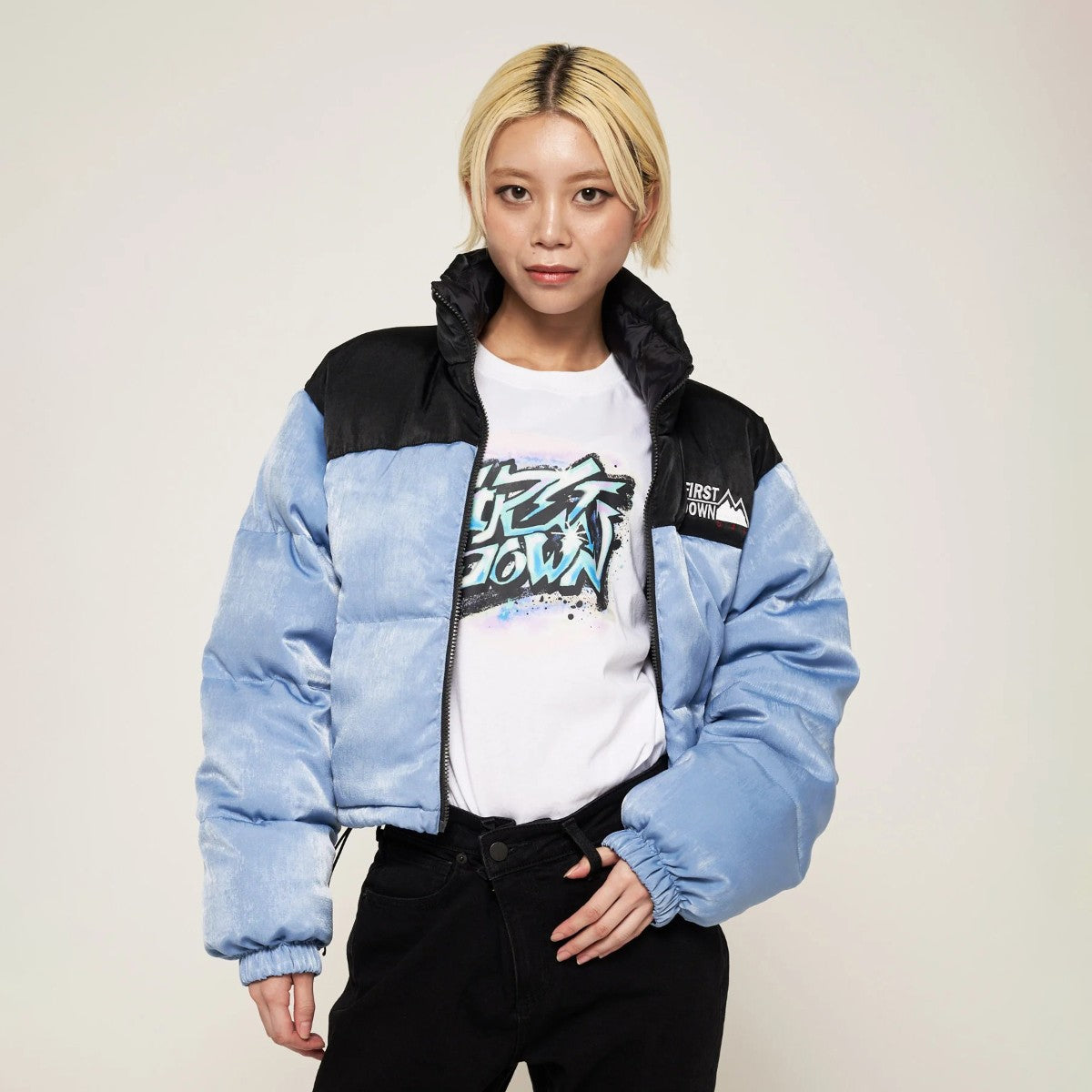 FIRST DOWN SHORT BUBBLE DOWN JKT ファーストダウン ショート バブルダウンジャケット F942006【レディース ショートダウン リバーシブル サテン 保温性 軽量 25FW】