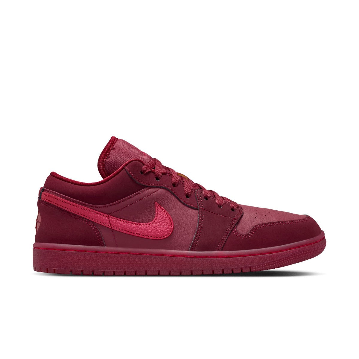 JORDAN BRAND Air Jordan 1 Low Se ジョーダンブランド エア ジョーダン 1 Low Se IB7012-600【メンズ クラシックスタイル 耐久性 軽量 クッション性 26SS】