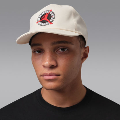 JORDAN BRAND Jordan Flight Club Pro Unstructured Flat Bill Hat ジョーダンブランド ジョーダン フライト クラブ プロ アンストラクチャード フラットビル ハット IF3499【メンズ キャップ フラットブリム 26SS】