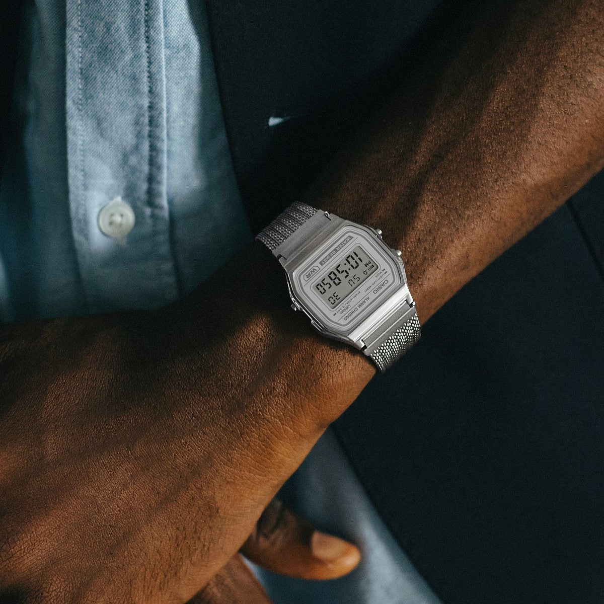 CASIO A158WEM-7JF カシオ A158WEM-7JF A158WEM-7JF【メンズ デジタルウオッチ メッシュバンド ステンレス 防水 軽量 クラシック 25FW】