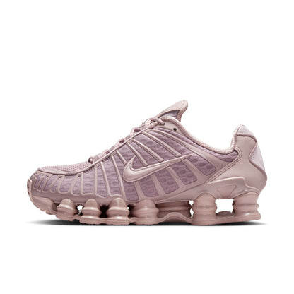 NIKE Shox TL ナイキ ショックス TL AR3566-601【レディース クッショニング 衝撃吸収 メッシュアッパー 安定性 快適性 26SS】