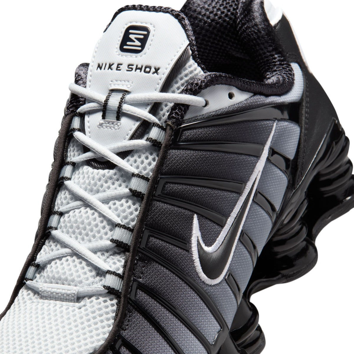 NIKE Shox TL ナイキ ショックス TL AV3595-017【メンズ クッショニング テクノロジー 通気性 耐久性 トラクション 26SS】