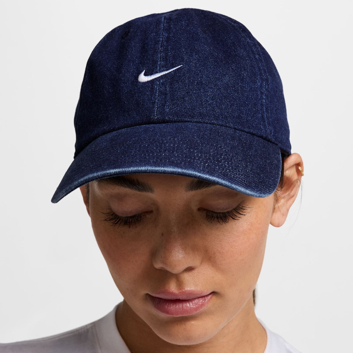 NIKE Unstructured Denim Cap ナイキ アンストラクチャード デニム キャップ HF0383【メンズ キャップ ウォッシュ加工 オーガニックコットン サステナブル 26SS】