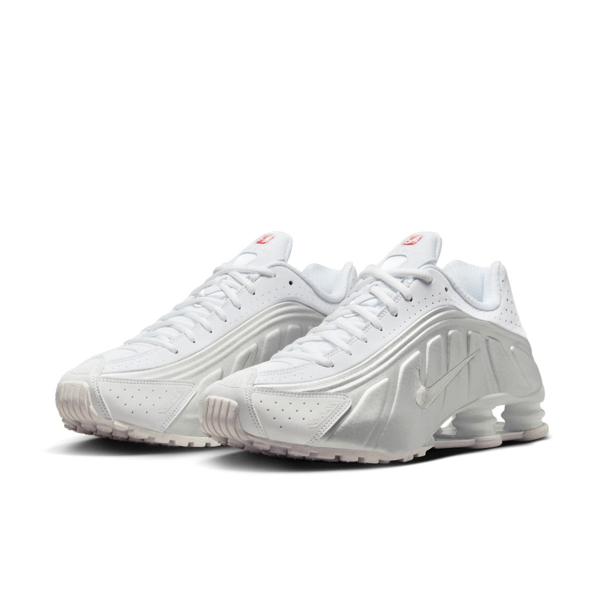 NIKE Shox R4 ナイキ ショックス R4 HQ1988-101【メンズ ハイテクスニーカー 反発力 クッションシステム 通気性 26SS】