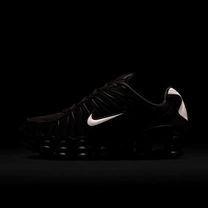 NIKE Shox TL ナイキ ウィメンズ ショックス TL IB1087-500【レディース 衝撃吸収 クッショニング 安定性 メッシュアッパー 反発性 耐久性 26SS】