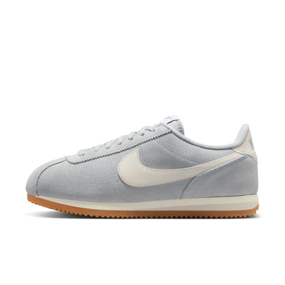 NIKE Cortez ナイキ ウィメンズ コルテッツ IB1857-002【レディース クッショニング 耐久性 安定感 トラクション 快適な履き心地 26SS】